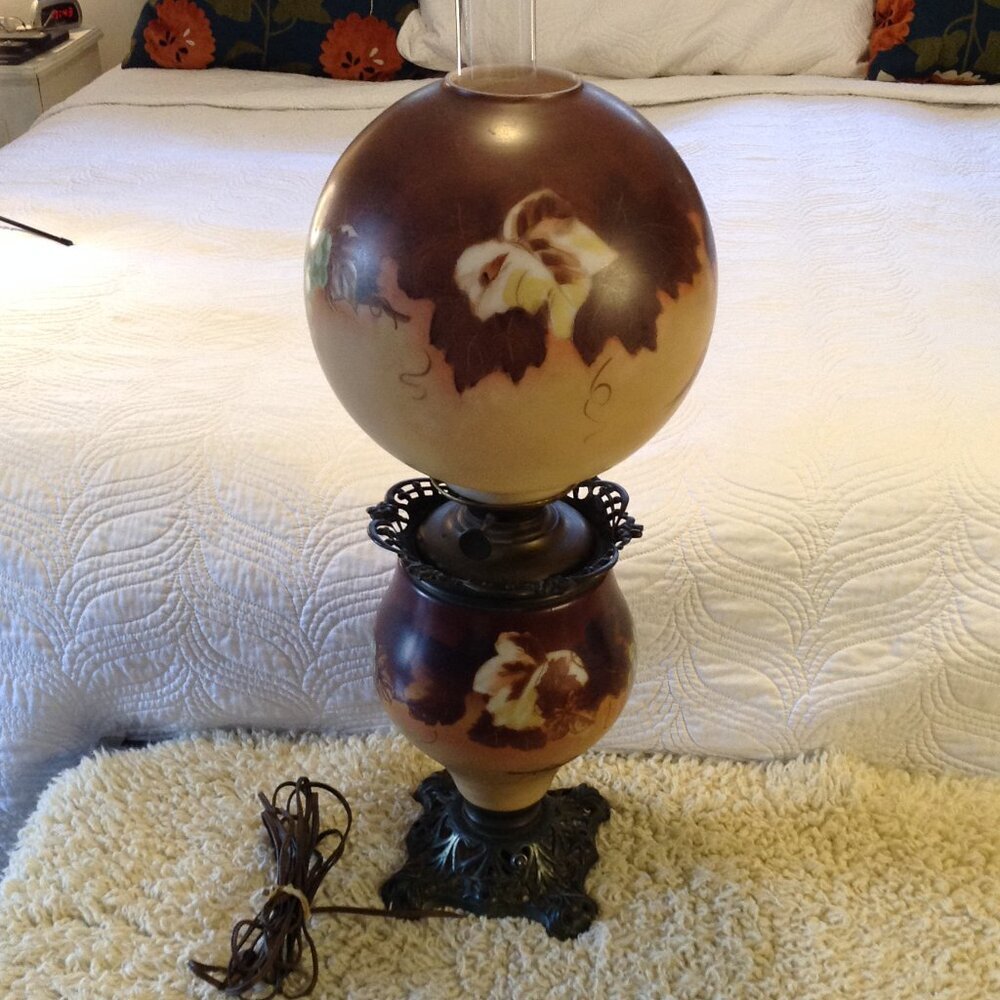 VTG Gone with the Wind Parlor Lamp Victorian Hand Painted Oil - Electric convers